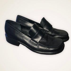Franco Sarto Black Leather Loafers Block Heel Size 7 Women’s